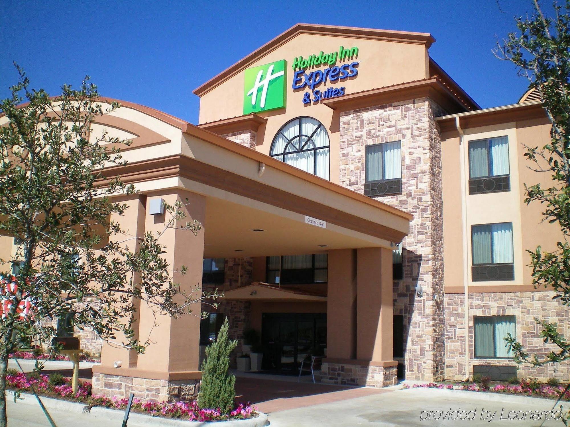 Red Lion Inn & Suites Mineral Wells Exterior foto